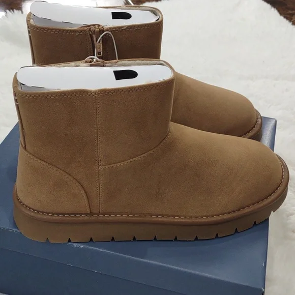 Universal Thread May Boots Memory Foam, Size 8. - Picture 6 of 17